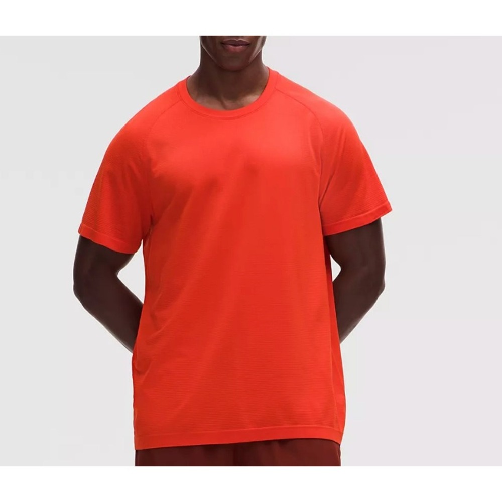 Lululemon Metal Vent Tech 2.0 Shirt Mens Medium Training